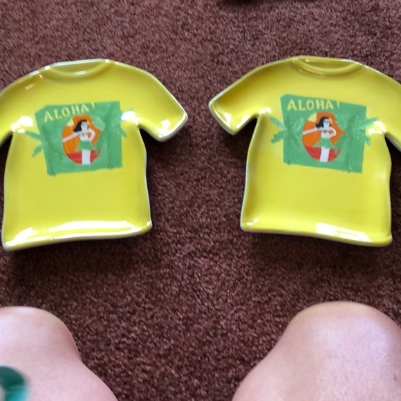 Ceramic dishes - Picture 1 of 2